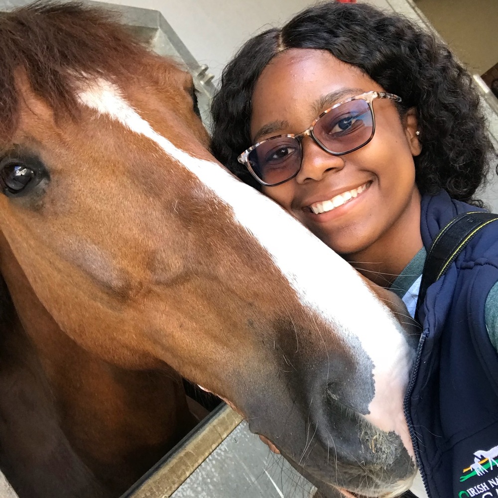 Meet your Posher, Ciasha